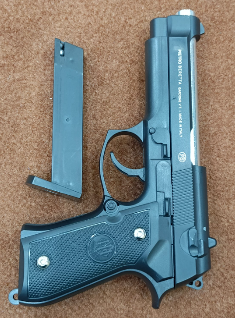 Pietro Beretta Metal Toy Airsoft Gun M92fs – Premium Realism & Performance | Free Nationwide Delivery + 3 BB Packets Included!